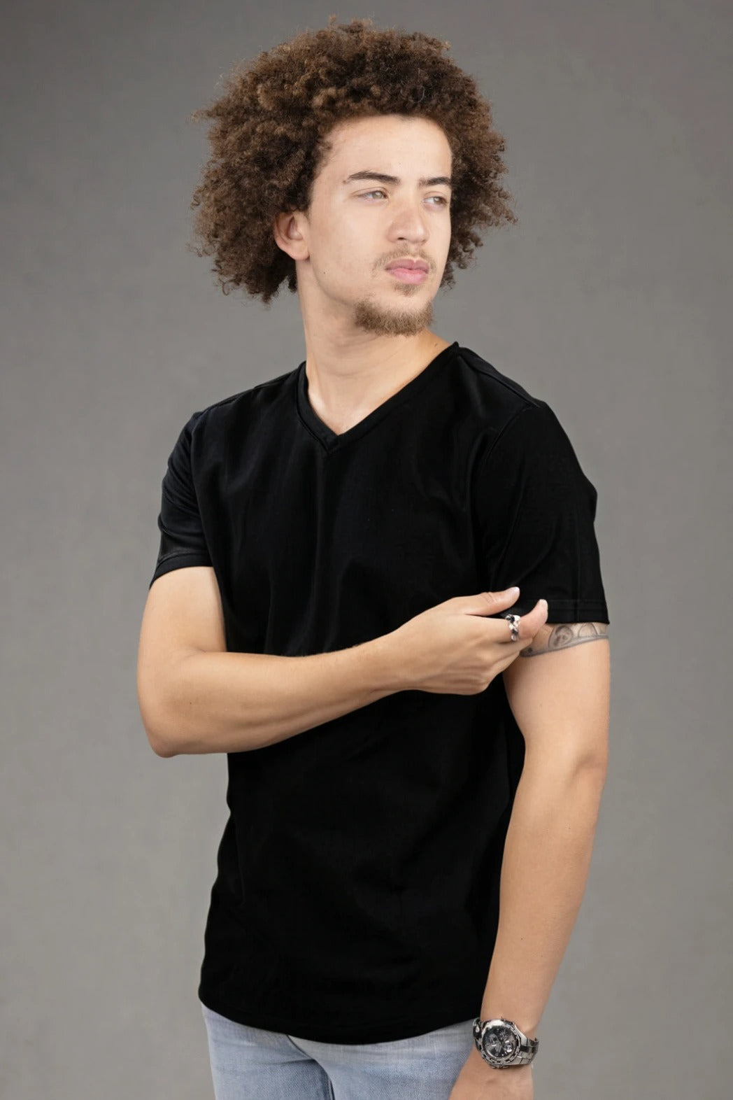V Neck Slim fit T-Shirt in Black